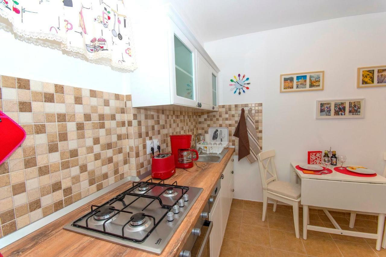 Ava'S Home Брашов Екстер'єр фото
